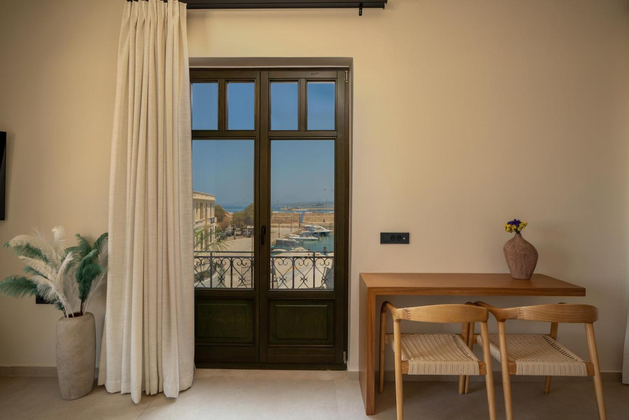 Rettimo Suites, Experience Luxury In The Heart Of Rethymno المظهر الخارجي الصورة